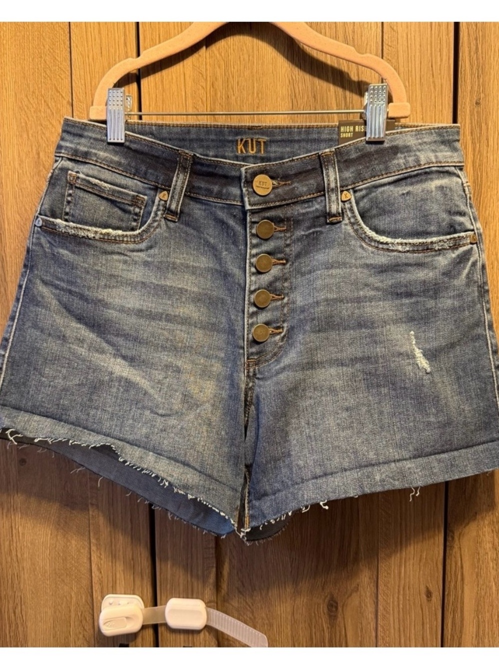 NWT KUT FROM THE KLOTH Tarun High Rise Button Fly Cuffed Short Size 6